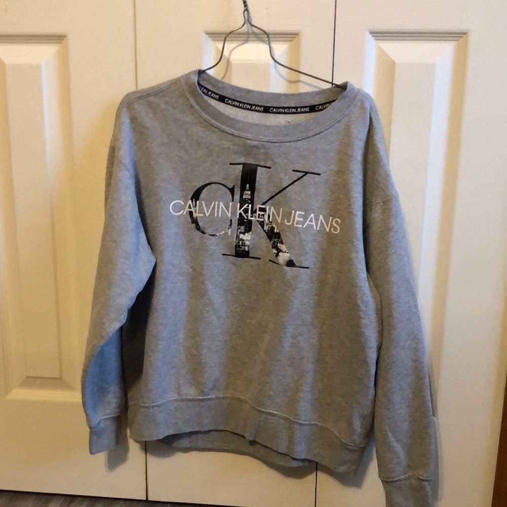 Cal win Klein sweatshirt